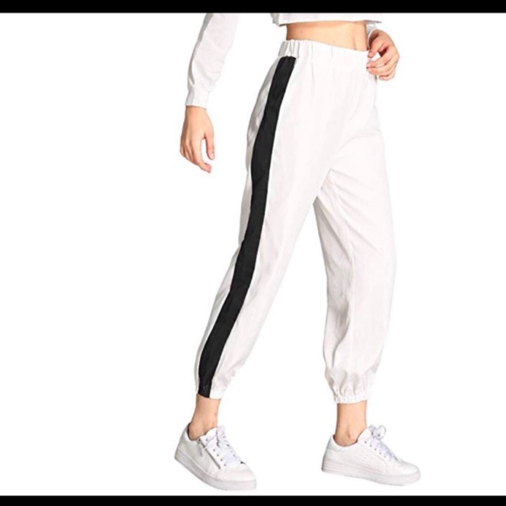 ✨Brand New ✨ Track Pants